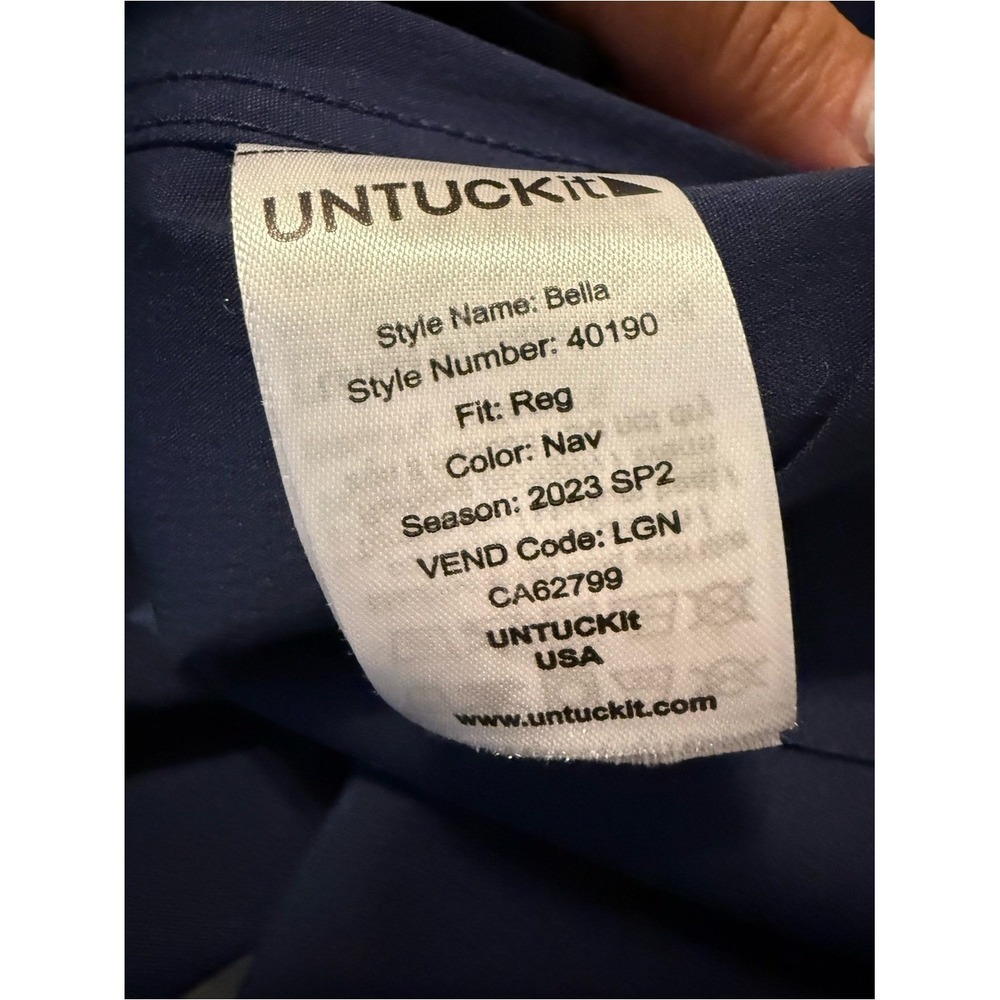 UNTUCKit Bella Navy Blue Button Down Shirt Regular Fit Long Sleeve Size 6 - Picture 4 of 7